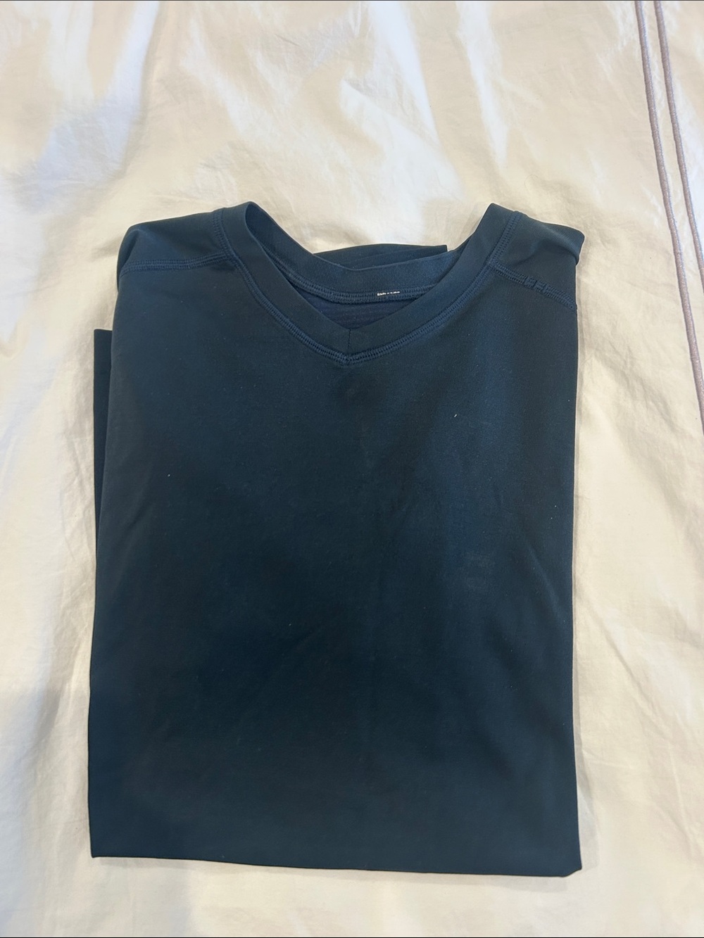 Lulu Lemon Metal Tech V Neck - M